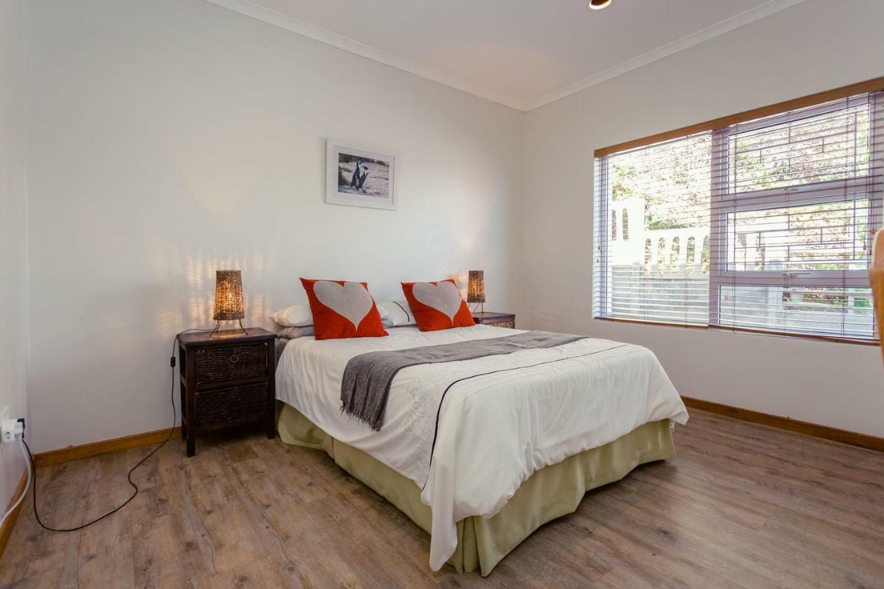 Hotel 49 On Cliff Gansbaai Esterno foto